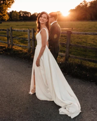 Nadine, Jamie & a champagne serving donkey…say no more!

@nadineclose 
Venue @hillfields_farm 
Hair @jutazorubiene 
MUA @izziebutlermakeup 
Dress @morileeofficial 
Veil @richarddesignsbridal 
Band @thegoodfellowsband 
Videographer @drhitched 
Flowers @thedriedflowershop.uk 
Rings @antonialawes 
Food @grazemefood 

#countrysidewedding #weddingstyle #weddinginspo #modernweddings #outdoorweddingvenue #barnweddingvenue #weddingphotography #countrygardenwedding #luxuryweddingphotographer #outdoorweddingceremony